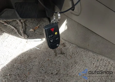 2006 Volvo S60 2.5T from USA, damaged, VIN YV1RS592762507696